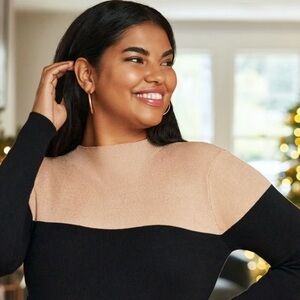 Size 30/32 Black and Tan Colorblock Sweater